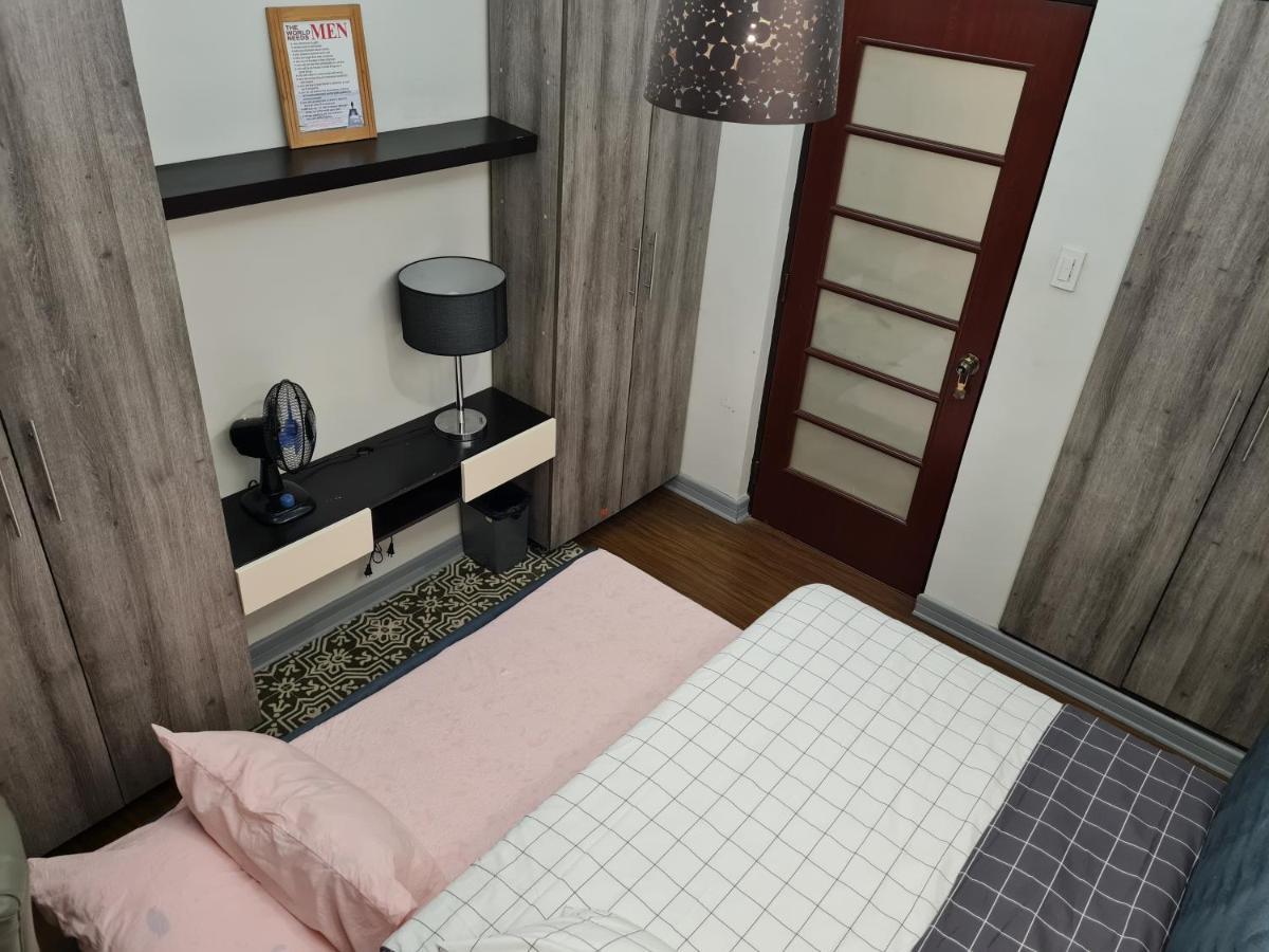 Huge Condo Unit Near Burgos Circle, St Lukes, Shangri-La - P Hamptons T1 Makati City Exterior foto
